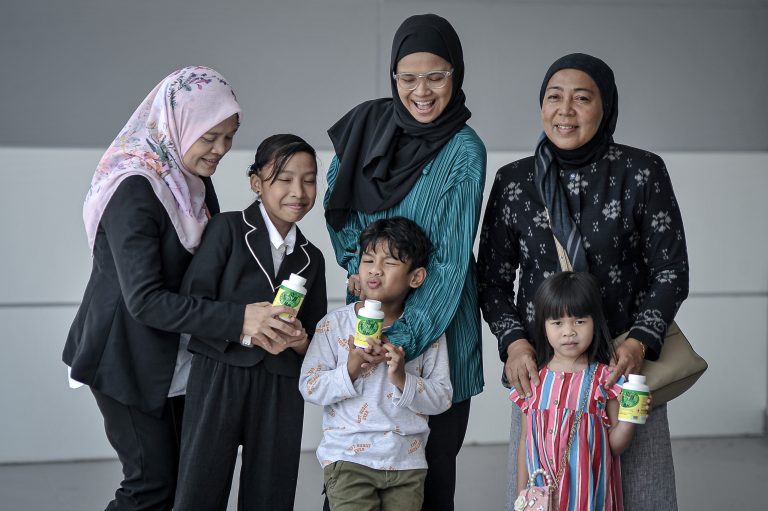 Gilap potensi anak dengan suplemen DXN, jangan malu ada anak istimewa